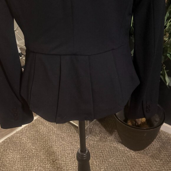 WILLI SMITH BLACK CROPPED TUXEDO BLAZER - Picture 7 of 8